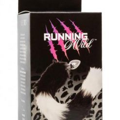 Running Wild Black/white Tail