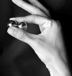 Fetish Fantasy Limited Edition Ben-Wa Balls